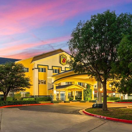 Super 8 By Wyndham Lubbock West Hotel Bagian luar foto