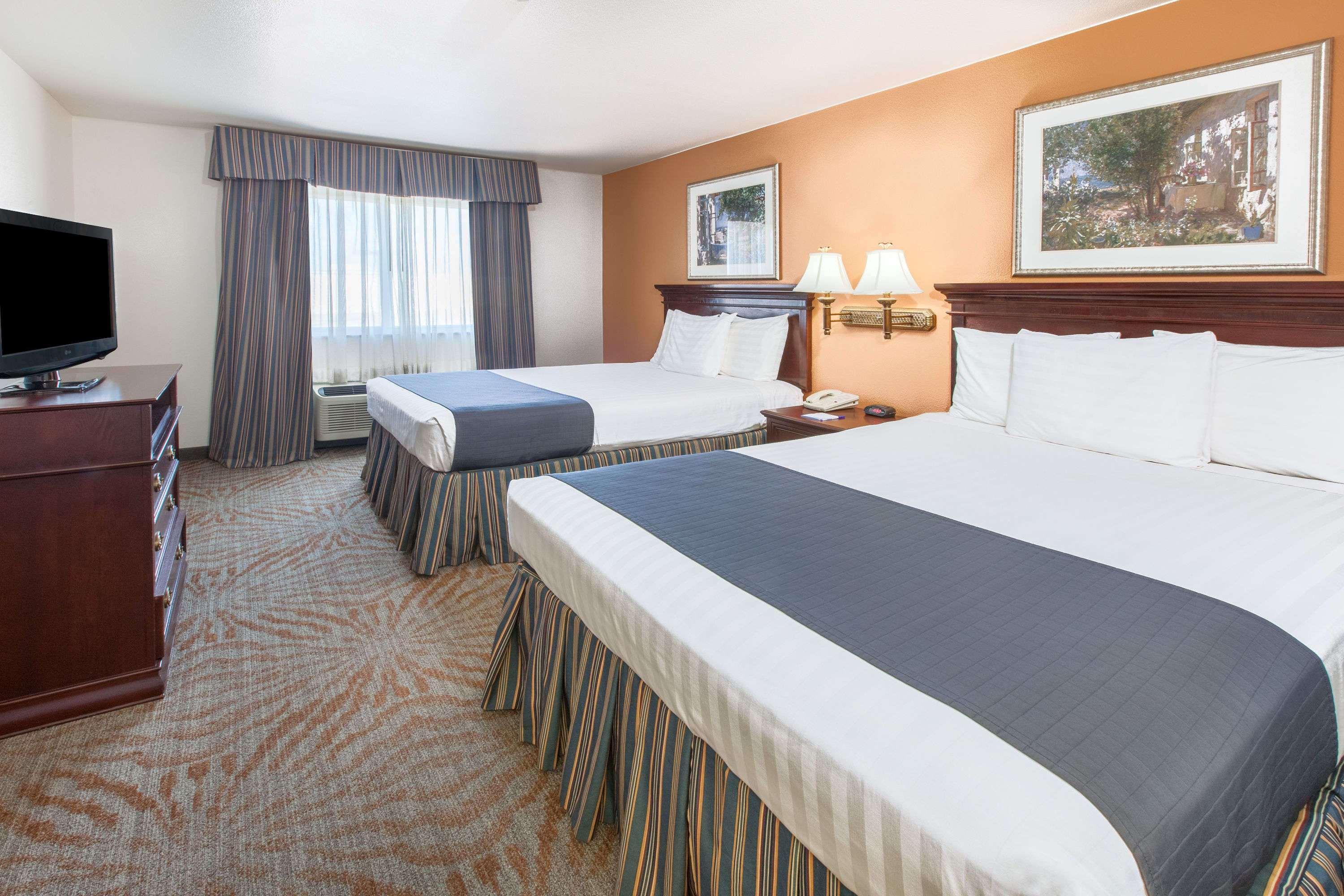 Super 8 By Wyndham Lubbock West Hotel Bagian luar foto