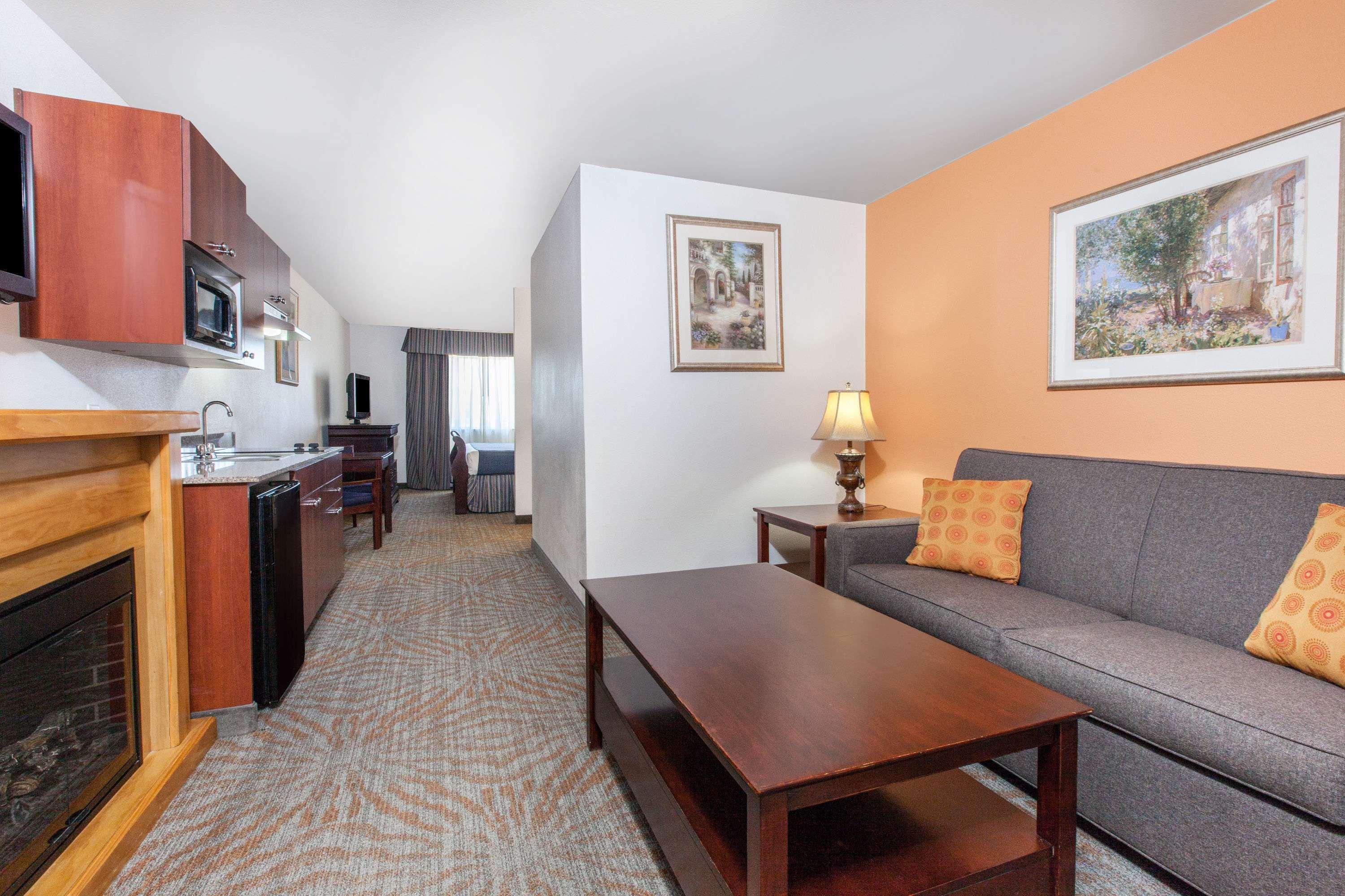 Super 8 By Wyndham Lubbock West Hotel Bagian luar foto