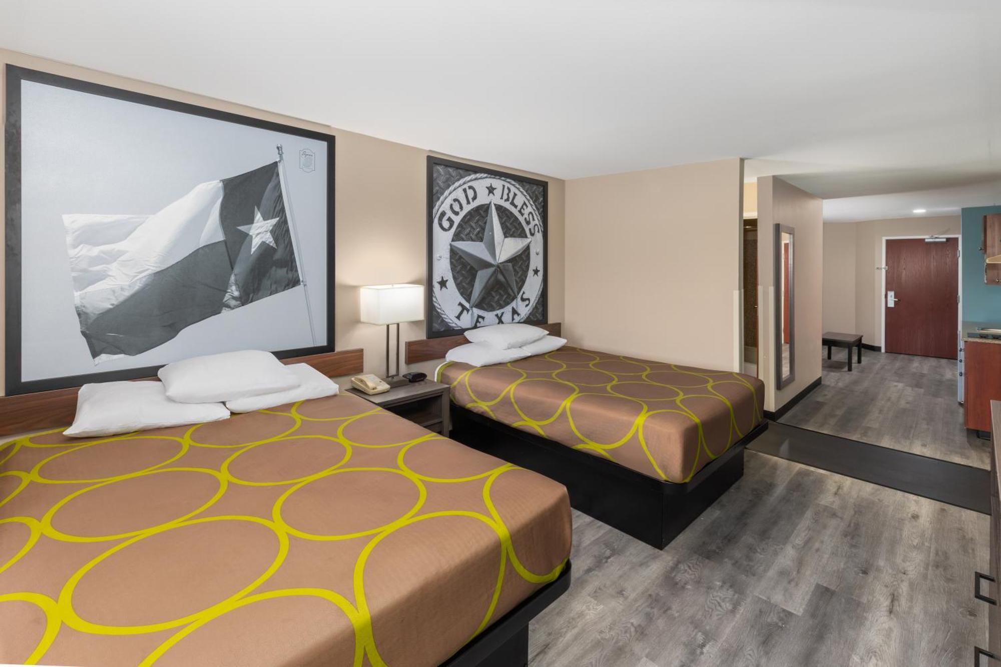 Super 8 By Wyndham Lubbock West Hotel Bagian luar foto
