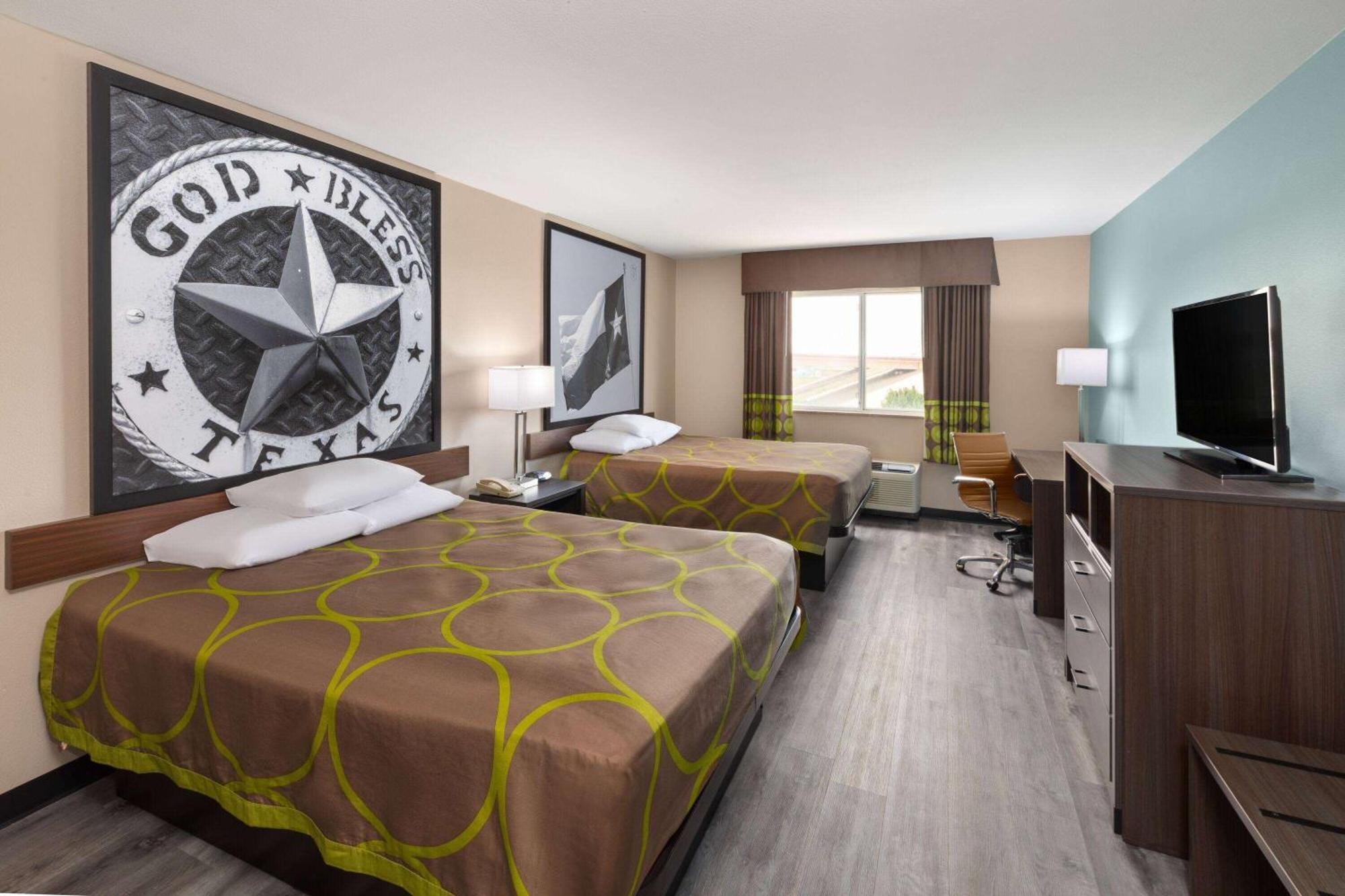 Super 8 By Wyndham Lubbock West Hotel Bagian luar foto